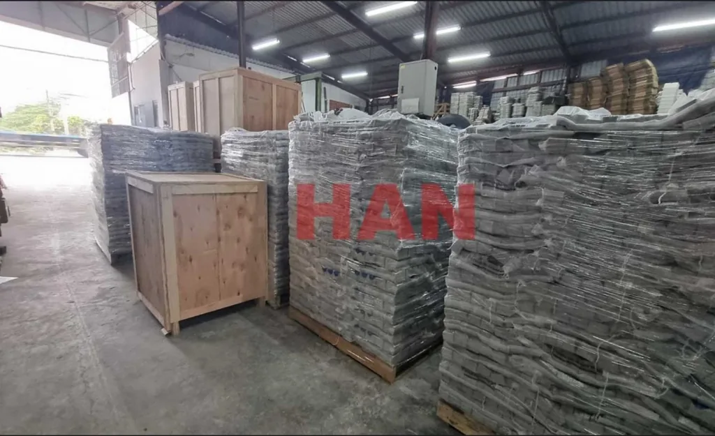 Gối kê bê tông HAN thành phẩm xếp pallet chờ giao tại nhà máy